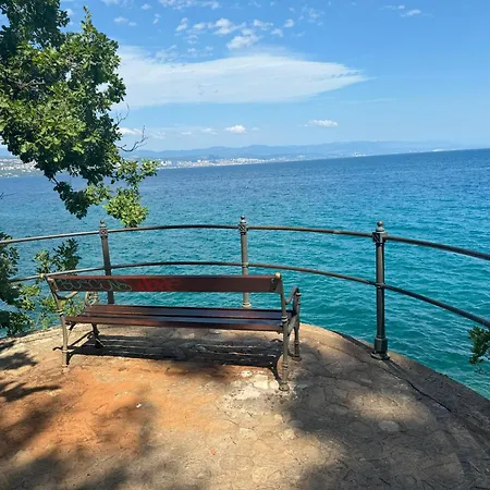Appartement Deluxe Ana 100 M From The