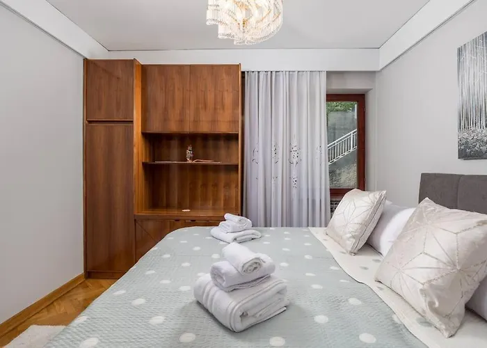 Apartament Deluxe Ana 100 M From The