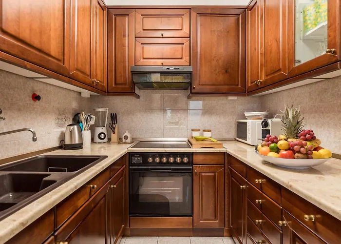 Apartament Deluxe Ana 100 M From The Opatija