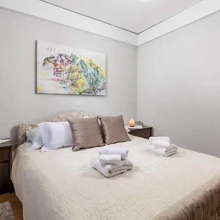 Apartment Deluxe Ana 100 M From The Opatija