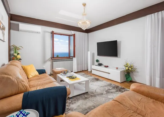 Appartement Deluxe Ana 100 M From The *