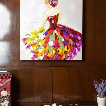 Deluxe Ana 100 M From The Apartmán