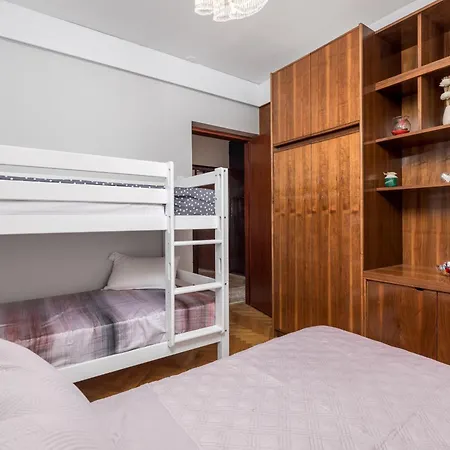 Deluxe Ana 100 M From The Apartmán Opatija