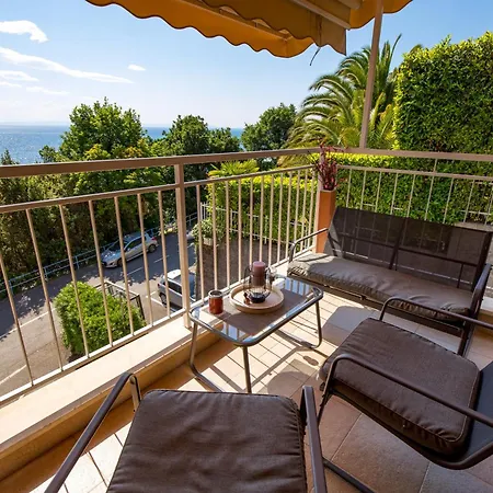 Deluxe Ana 100 M From The Apartmán